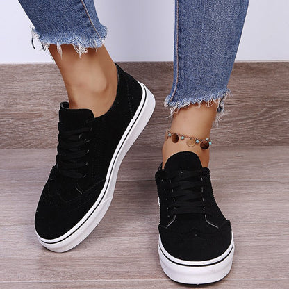 Sneakers Basse da Donna con Lacci – Eleganti e Comode
