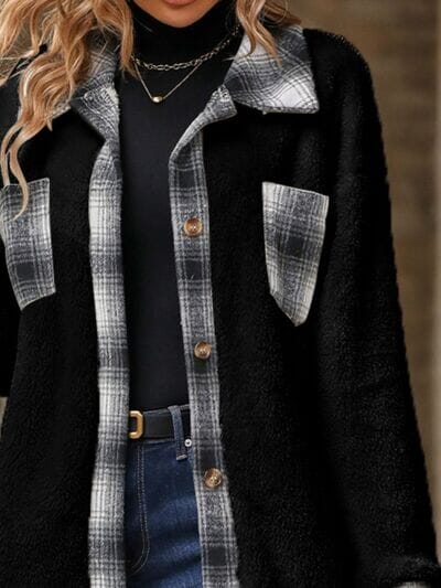 Cappotto a Quadri con Spalle Cadenti – Elegante e Confortevole