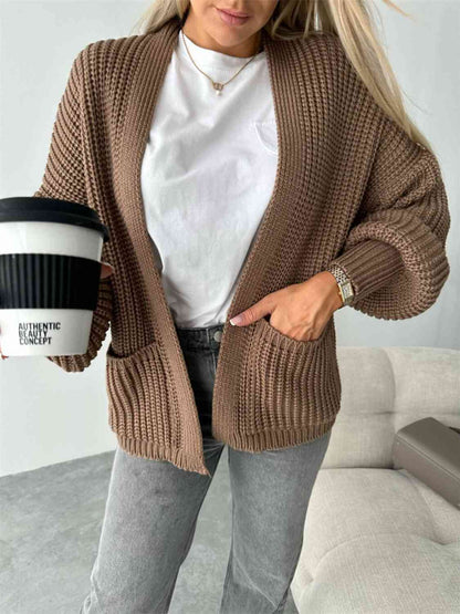 Cardigan Aperto con Spalle Cadenti per uno Stile Informale e Chic