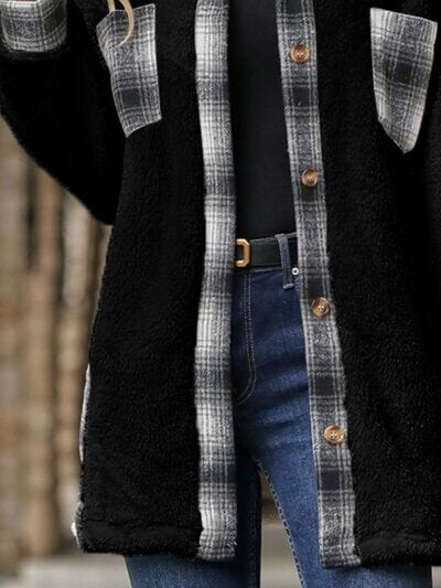 Cappotto a Quadri con Spalle Cadenti – Elegante e Confortevole